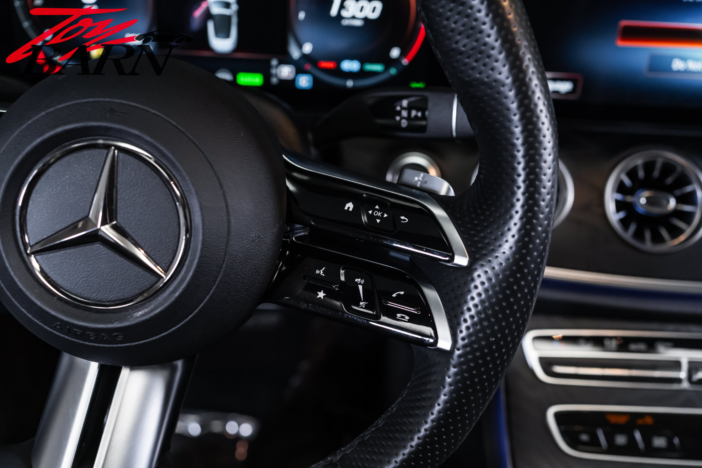 Used 2023 Mercedes-Benz E 450 4MATIC Cabriolet image 38