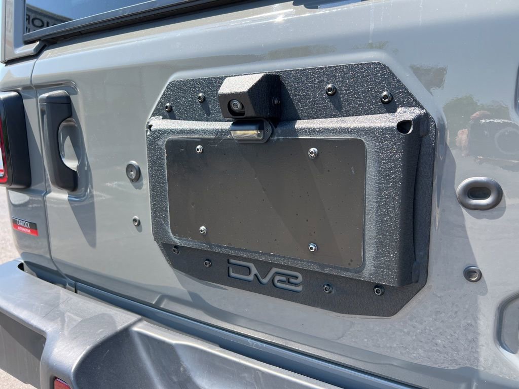 Used 2021 Jeep Wrangler Unlimited Sahara w/ Uconnect 4C Nav & Sound Group AWD/4WD image 15