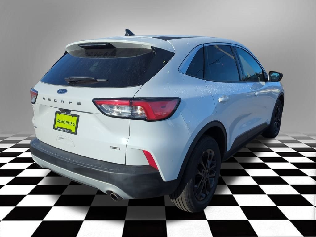 Used 2022 Ford Escape SE image 8