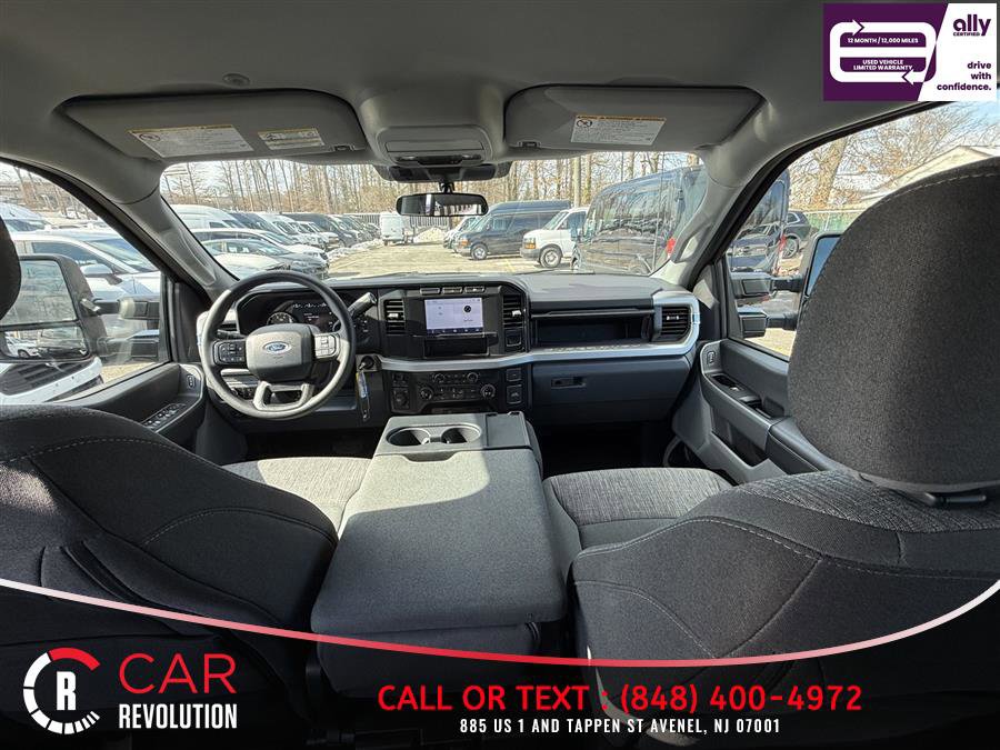 Used 2024 Ford F250 XLT w/ Snow Plow Prep Package image 9