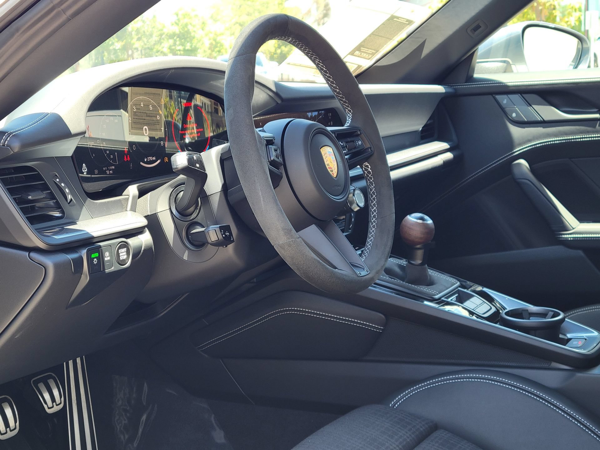 New 2026 Porsche 911 Carrera T RWD image 4