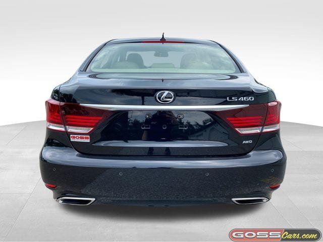 Used 2013 Lexus LS 460 AWD w/ Comfort Pkg image 4