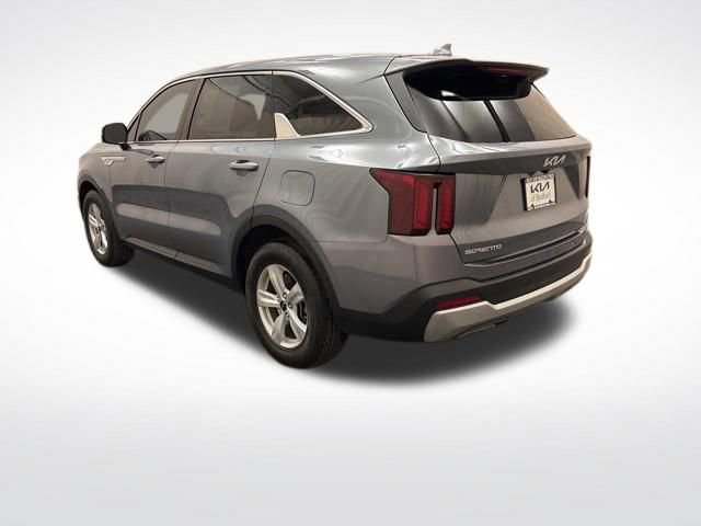 Certified 2024 Kia Sorento LX image 7