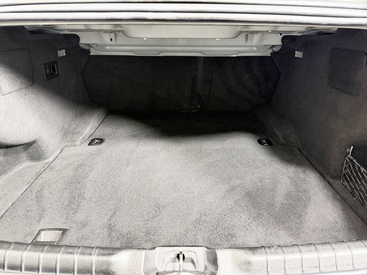 Used 2018 Maserati Ghibli RWD image 13