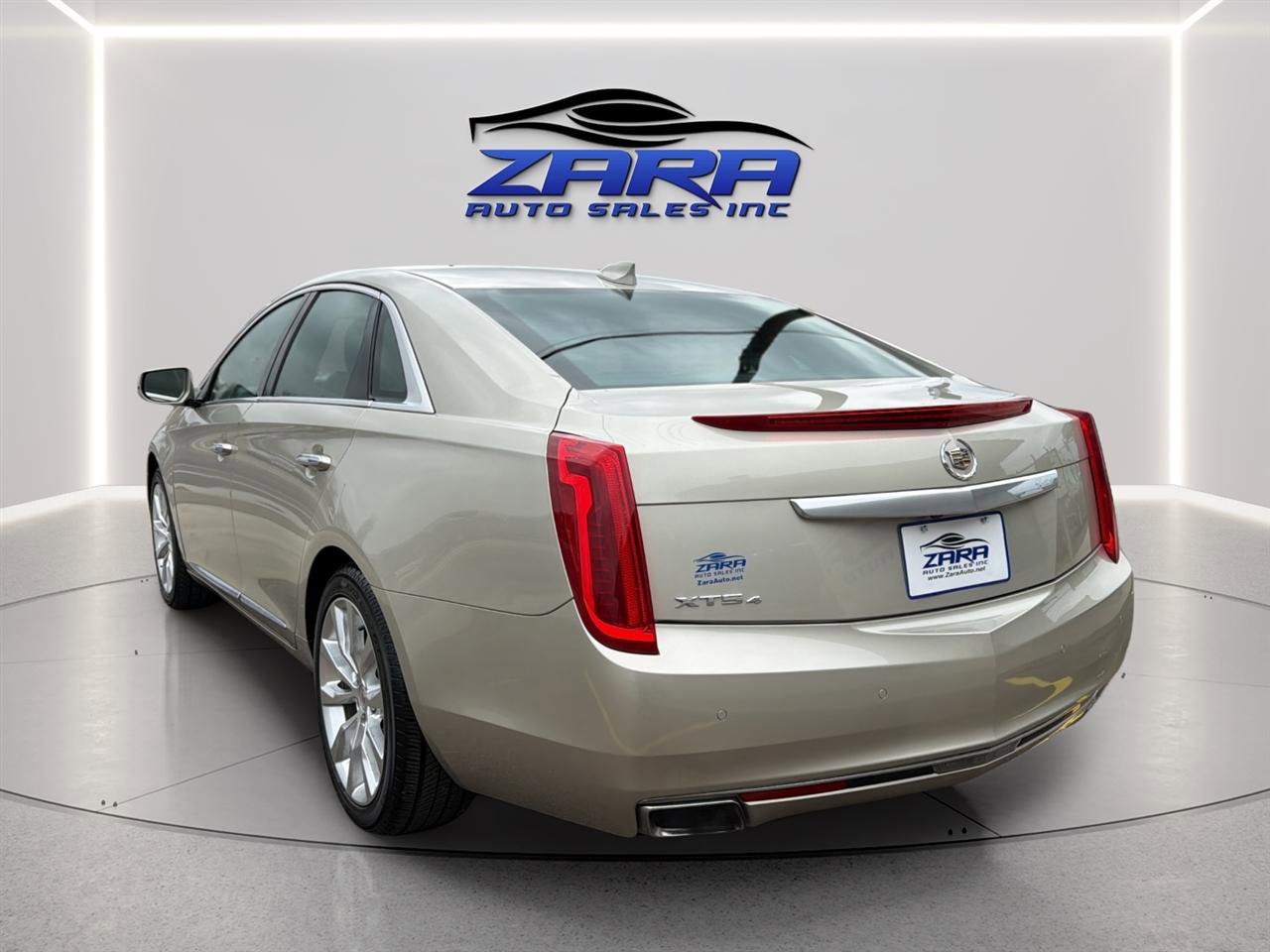 Used 2015 Cadillac XTS Luxury image 5