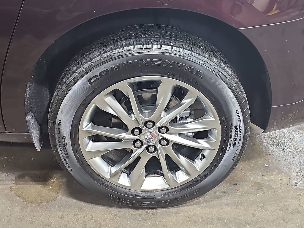 Certified 2024 Buick Enclave Avenir w/ Avenir Technology Package image 41