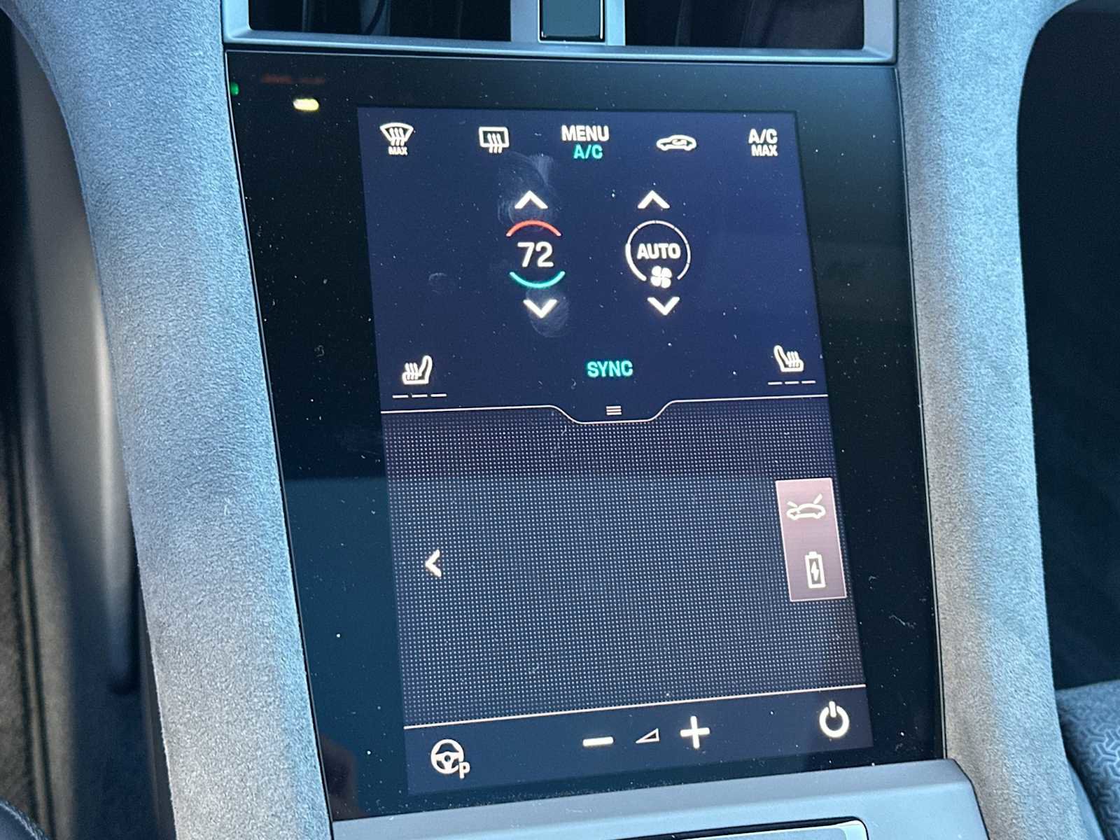 Certified 2025 Porsche Taycan GTS image 21