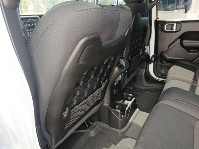 Used 2023 Jeep Gladiator Mojave AWD/4WD image 18