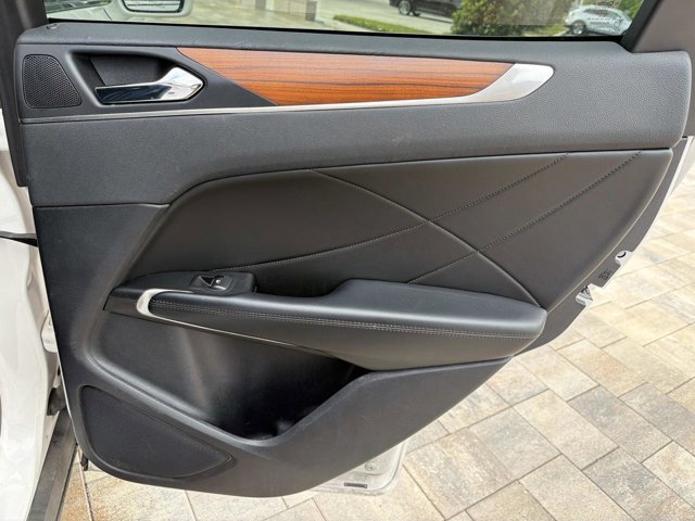 Certified 2019 Lincoln MKC Reserve w/ MKC Technology Package image 20
