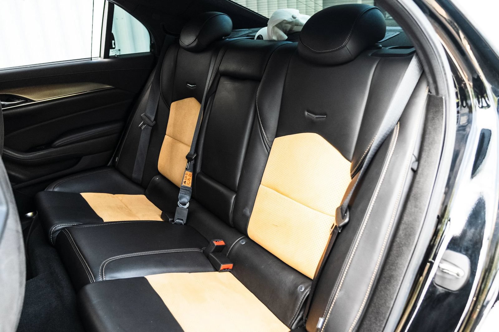 Used 2018 Cadillac CTS V w/ Luxury Package RWD image 16