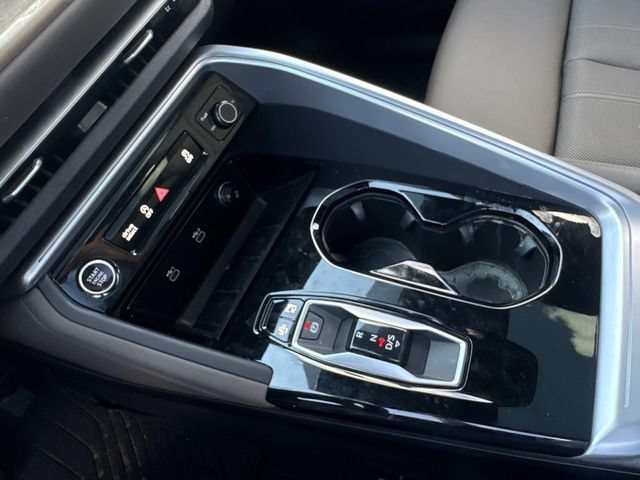 Used 2025 Audi Q5 Premium Plus AWD/4WD image 21