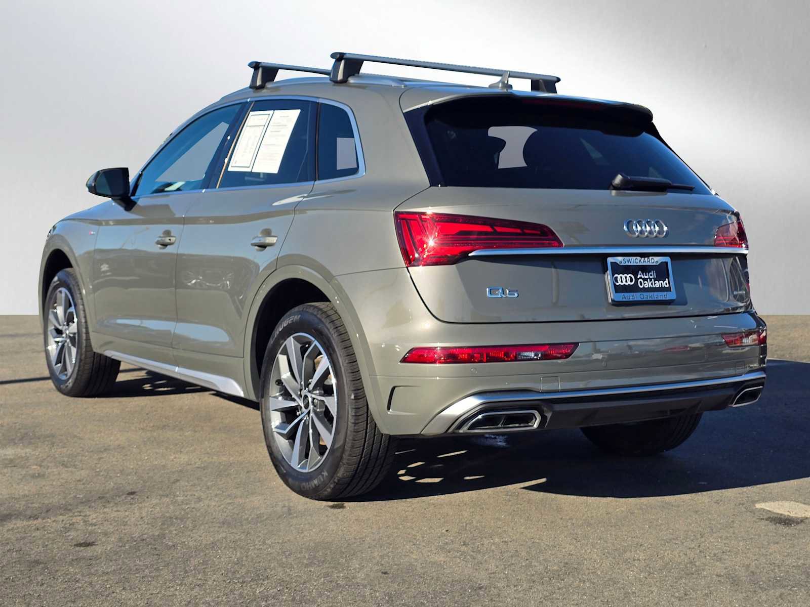 Certified 2025 Audi Q5 2.0T Premium image 5