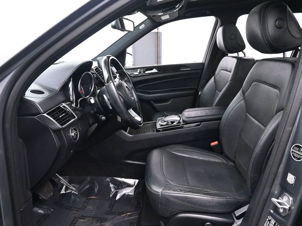 Used 2018 Mercedes-Benz GLS 450 4MATIC w/ Premium Package image 11