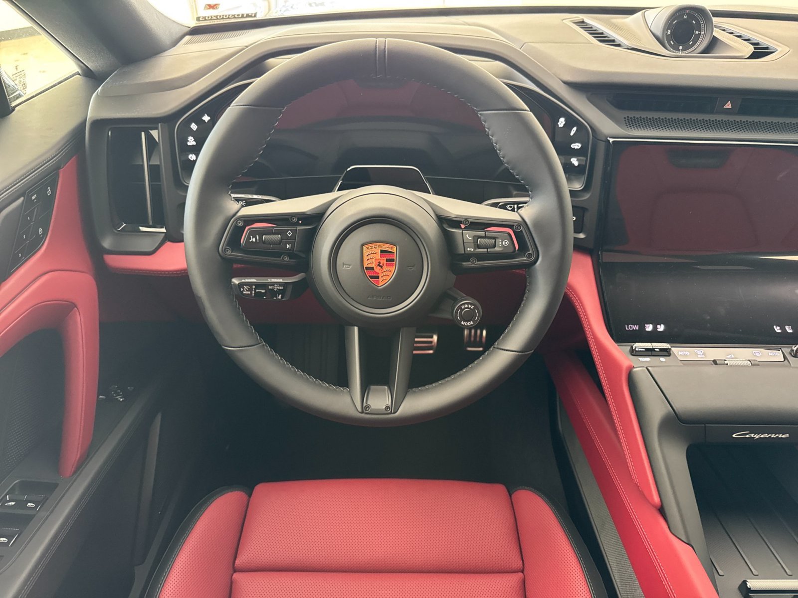 New 2026 Porsche Cayenne S AWD/4WD image 14