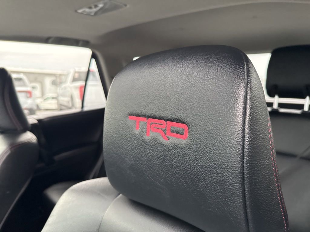 Used 2020 Toyota 4Runner TRD Off-Road Premium image 13