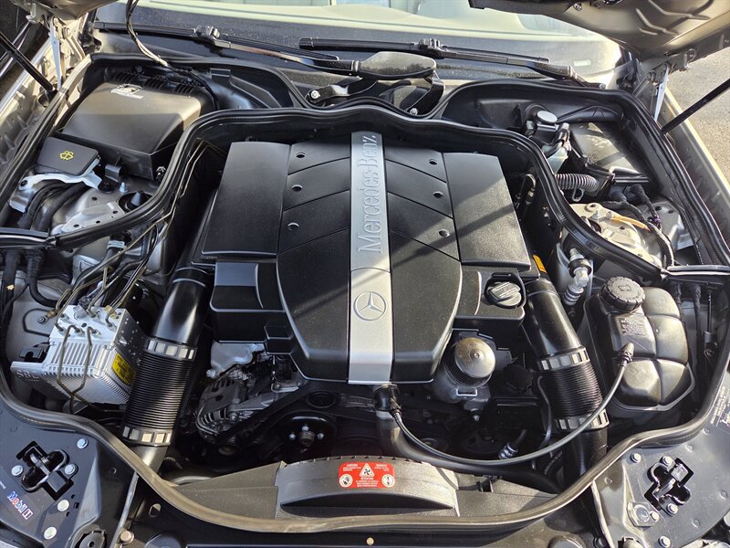 Used 2003 Mercedes-Benz E 320 Sedan image 29