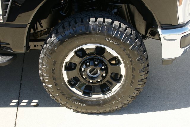 New 2026 Ford F250 Lariat image 9