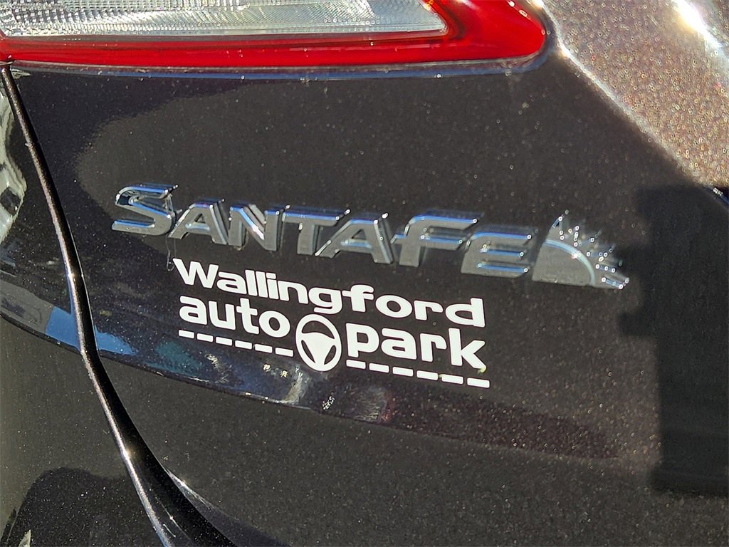 Used 2017 Hyundai Santa Fe SE w/ Cargo Package image 29