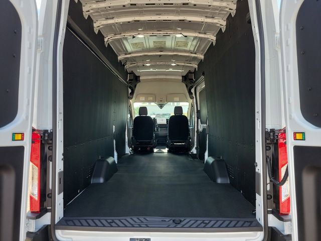 New 2026 Ford Transit 350 148 High Roof Extended w/ Load Area Protection Package RWD image 7