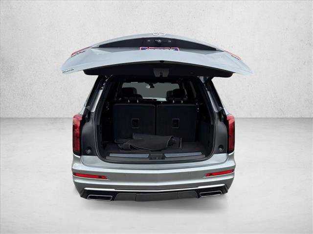 Used 2024 Cadillac XT6 Premium Luxury AWD/4WD image 7