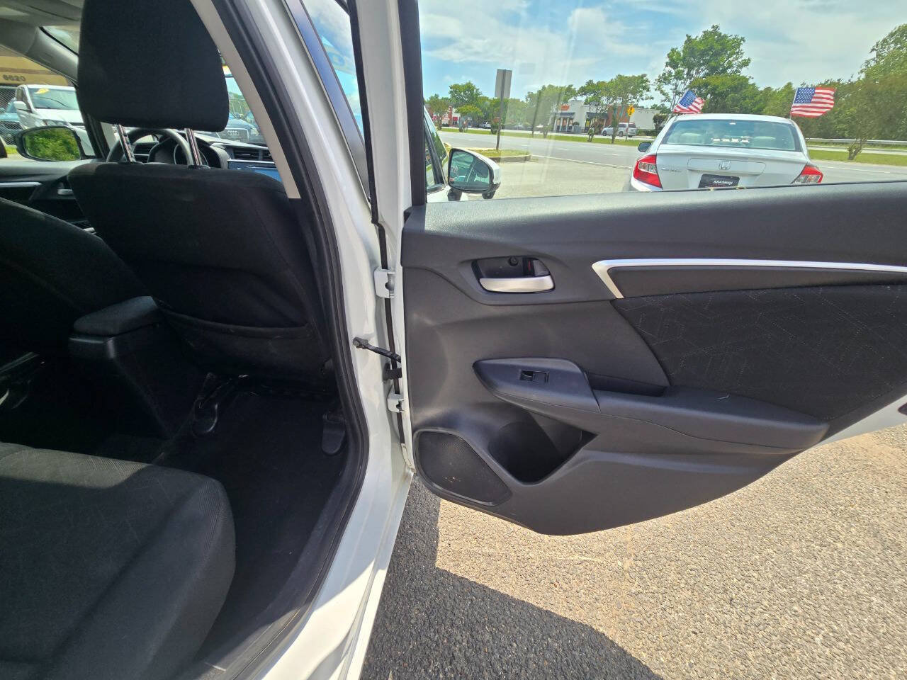 Used 2015 Honda Fit EX image 29