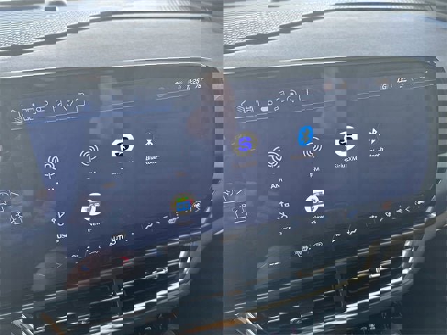 New 2026 Chevrolet Equinox EV LT image 12