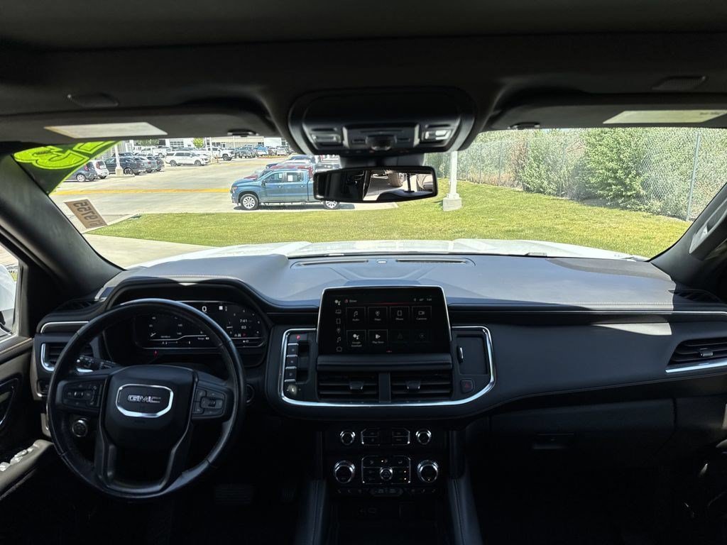 Used 2023 GMC Yukon XL AT4 w/ AT4 Premium Package AWD/4WD image 21