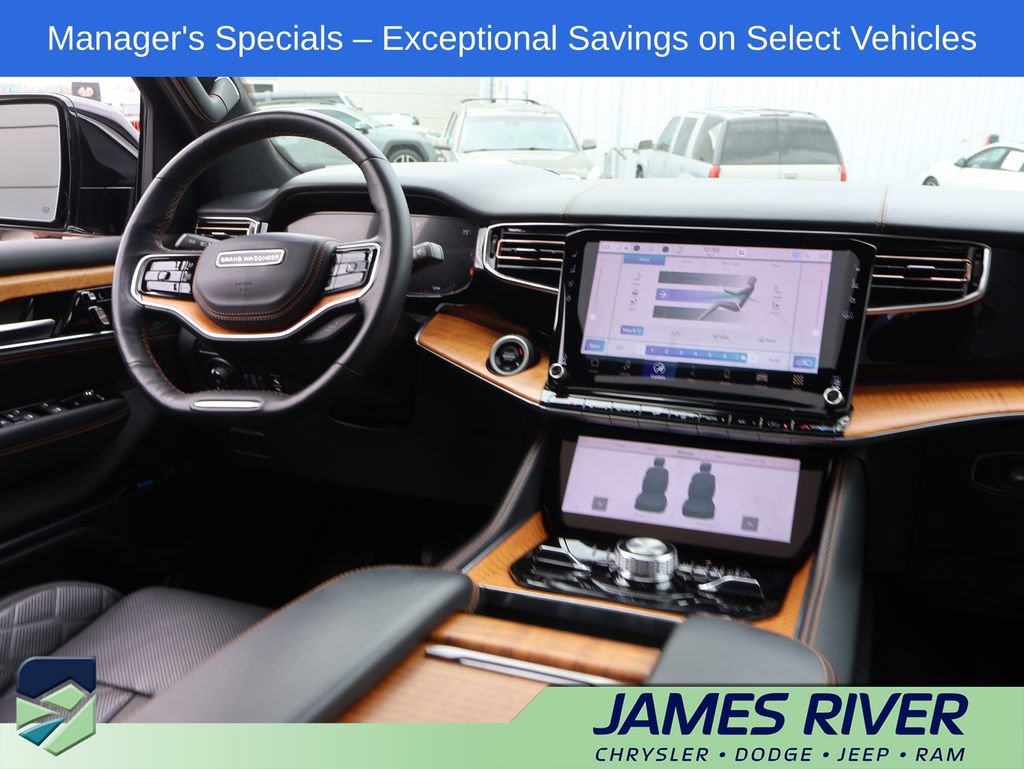 Used 2024 Jeep Grand Wagoneer L Series III AWD/4WD image 15