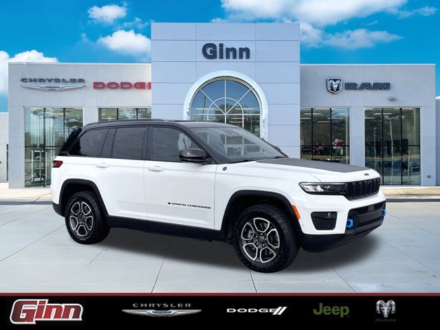 Used 2022 Jeep Grand Cherokee Trailhawk w/ Advanced Protech Group II image 1