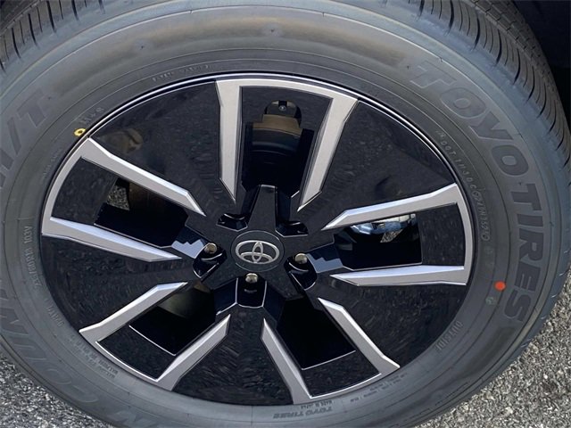 New 2026 Toyota bZ XLE image 6