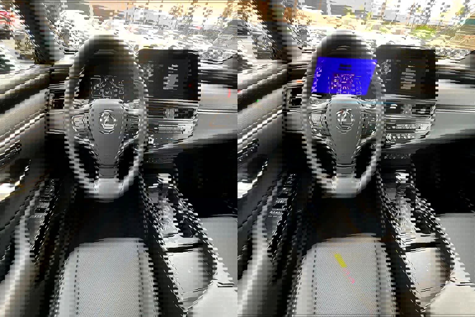 Used 2025 Lexus ES 350 w/ Premium Package image 5