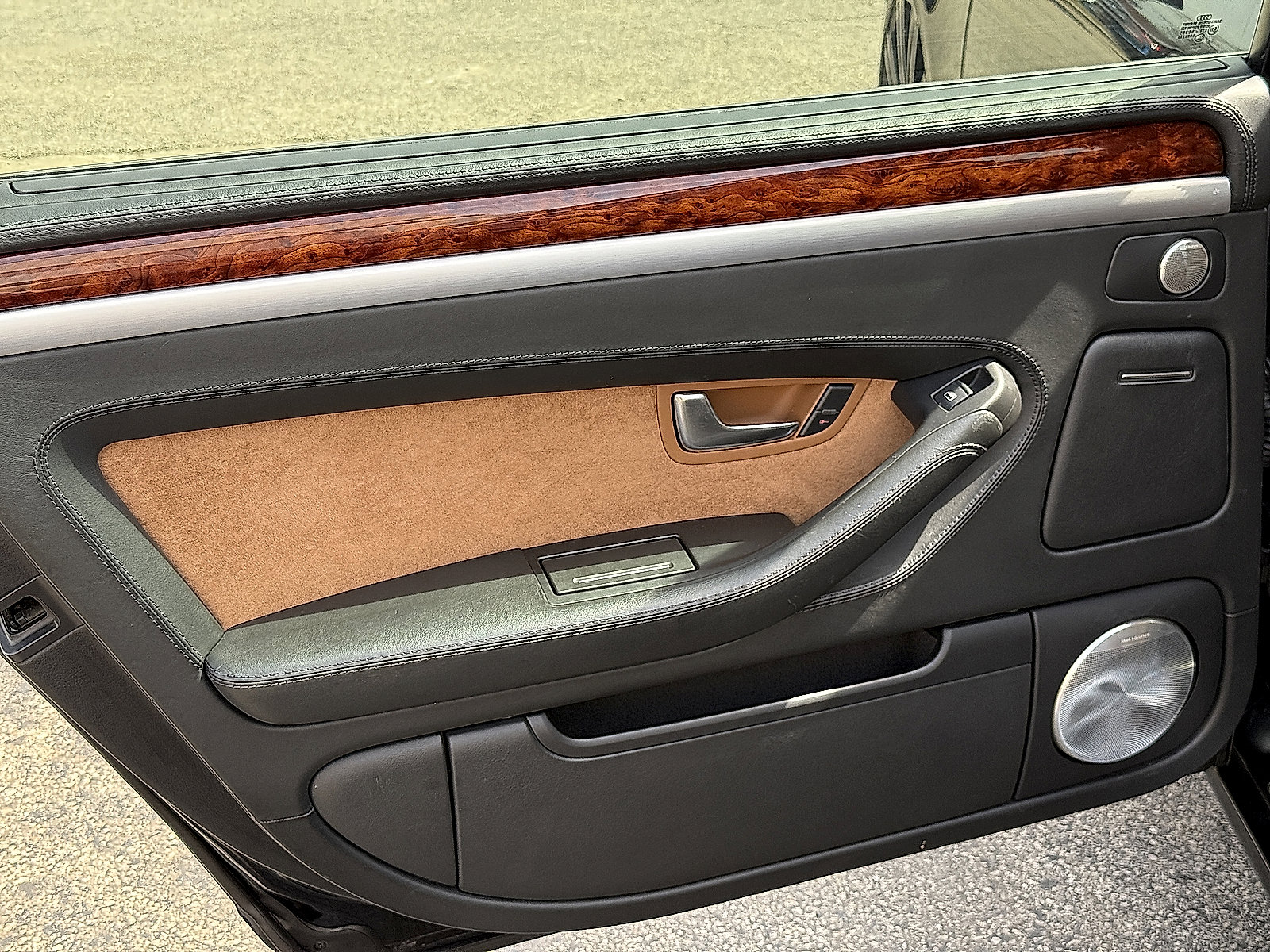 Used 2007 Audi A8 L W12 image 11