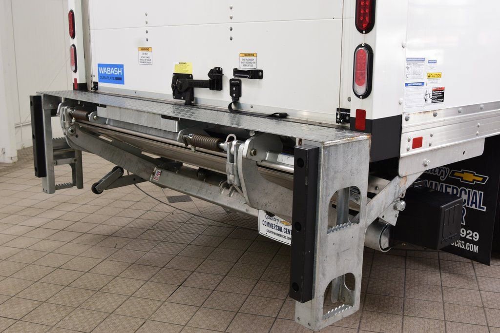 Used 2024 Chevrolet Low Cab Forward 5500XG image 13