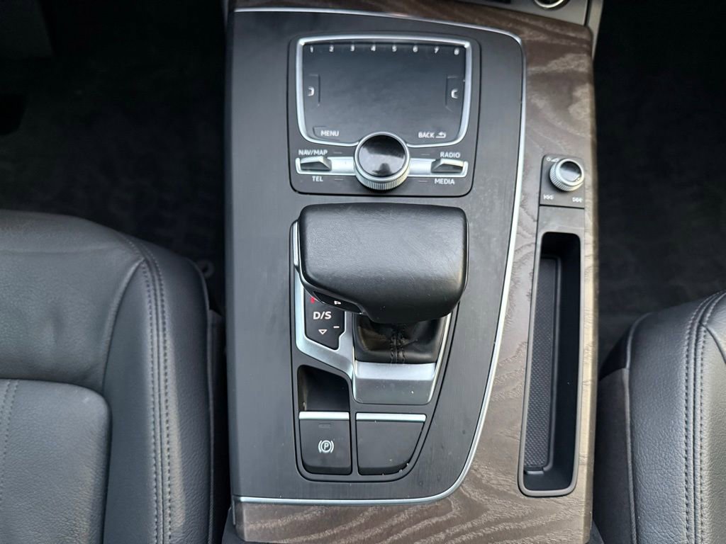 Used 2018 Audi Q5 2.0T Premium Plus w/ Premium Plus Package image 28