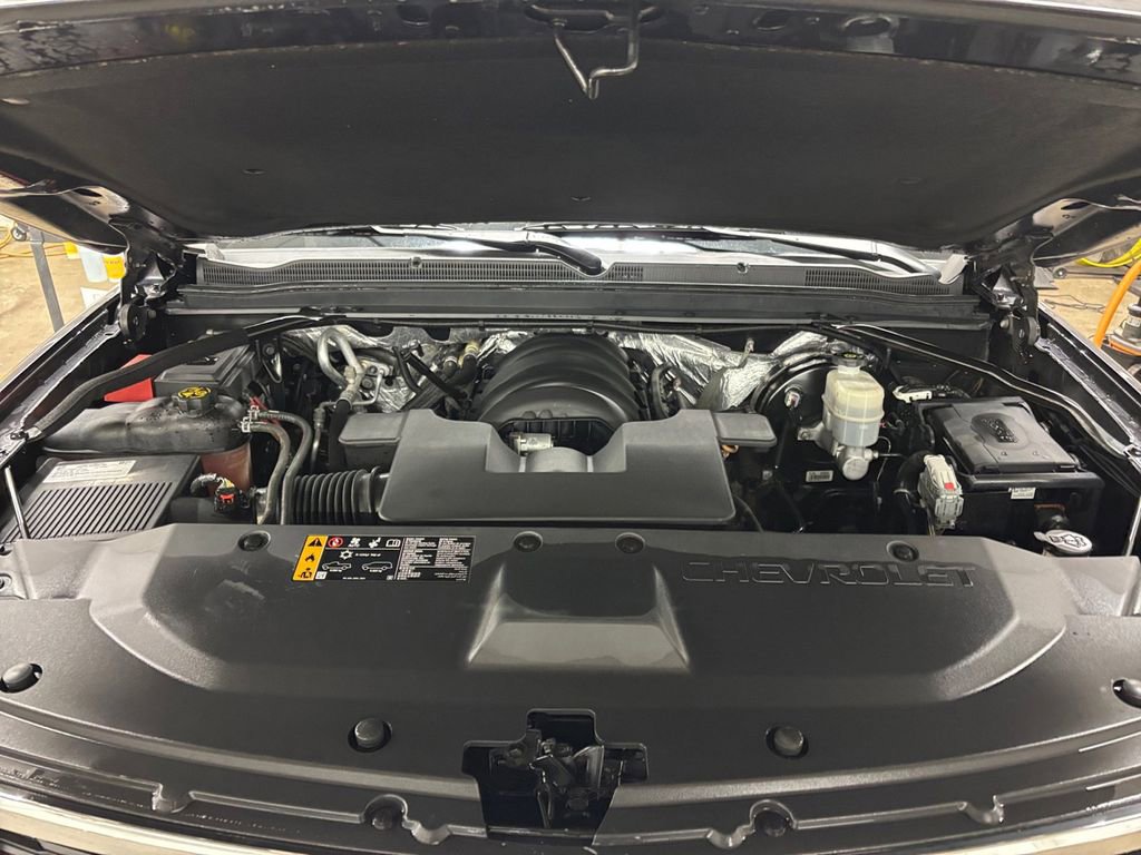 Used 2017 Chevrolet Tahoe LT image 9