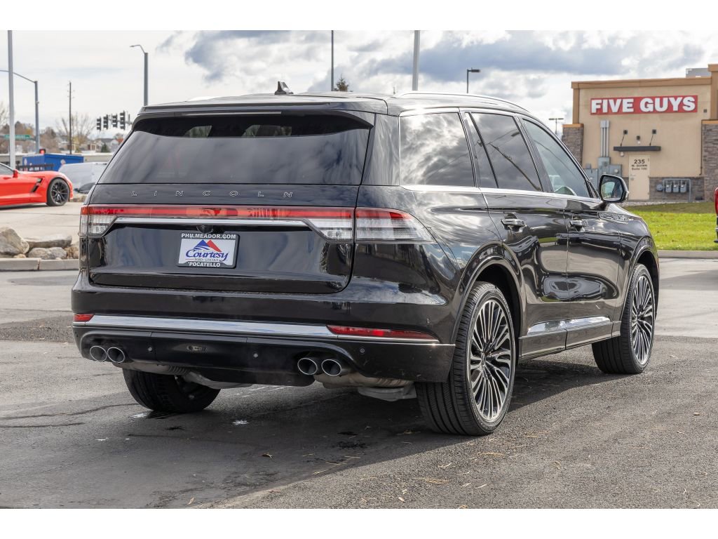 Used 2022 Lincoln Aviator Black Label w/ Dynamic Handling Package image 3