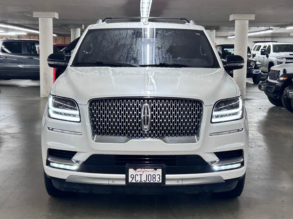 Used 2019 Lincoln Navigator L Reserve image 2