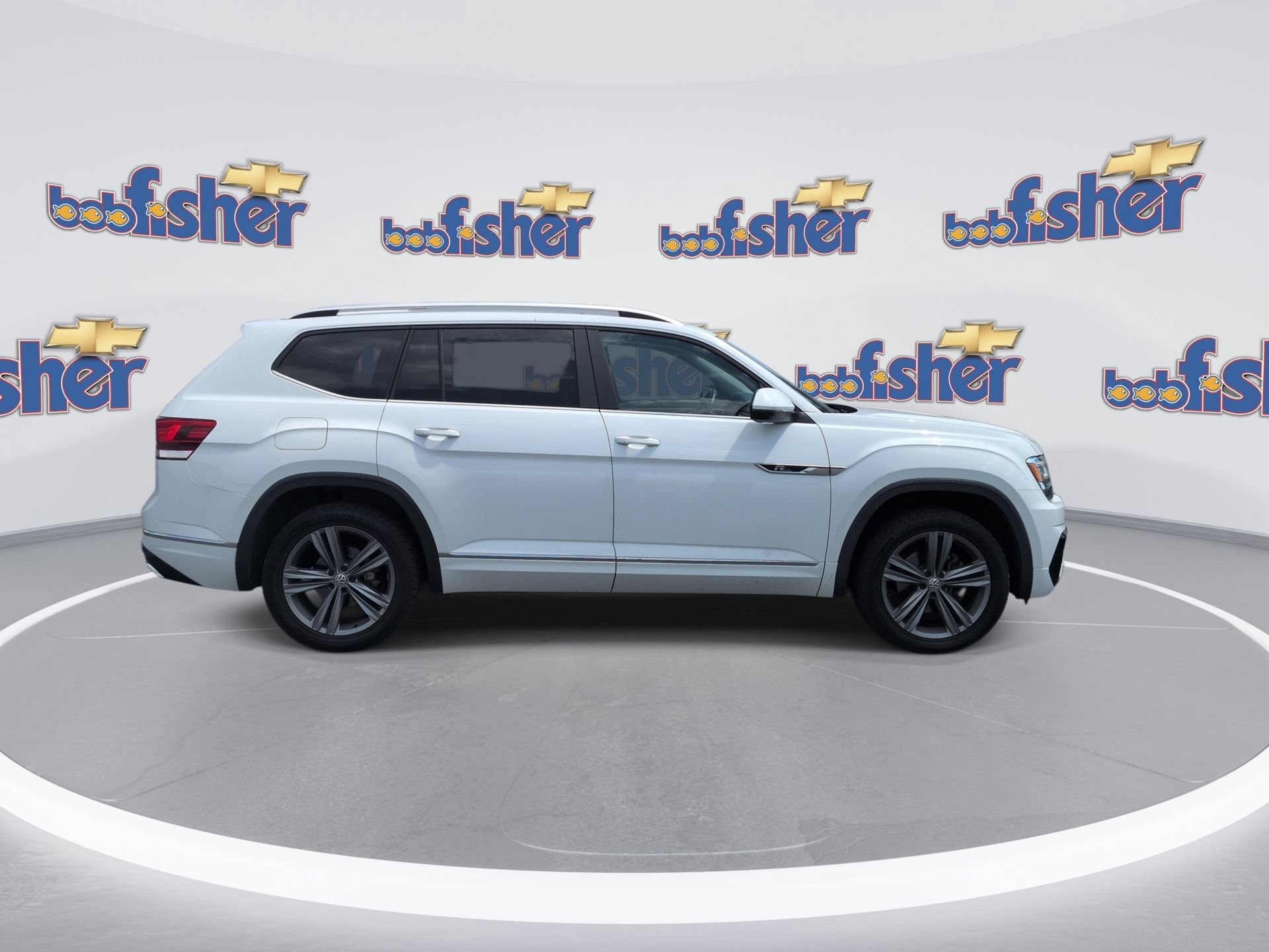 Used 2019 Volkswagen Atlas SEL R-Line AWD/4WD image 2