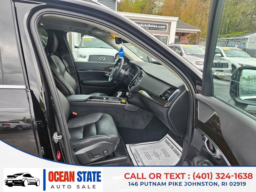 Used 2017 Volvo XC90 T6 Momentum w/ Vision Package AWD/4WD image 13