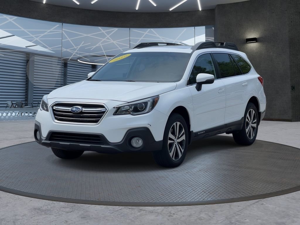 Used 2018 Subaru Outback 2.5i Limited w/ Popular Package #2 AWD/4WD image 2