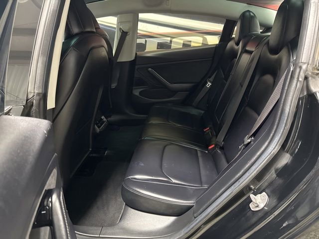 Used 2018 Tesla Model 3 Long Range image 13