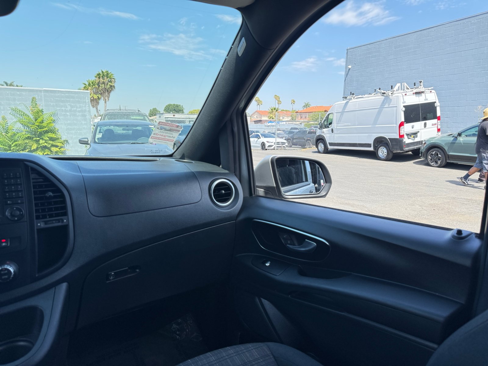 Used 2019 Mercedes-Benz Metris Passenger image 21