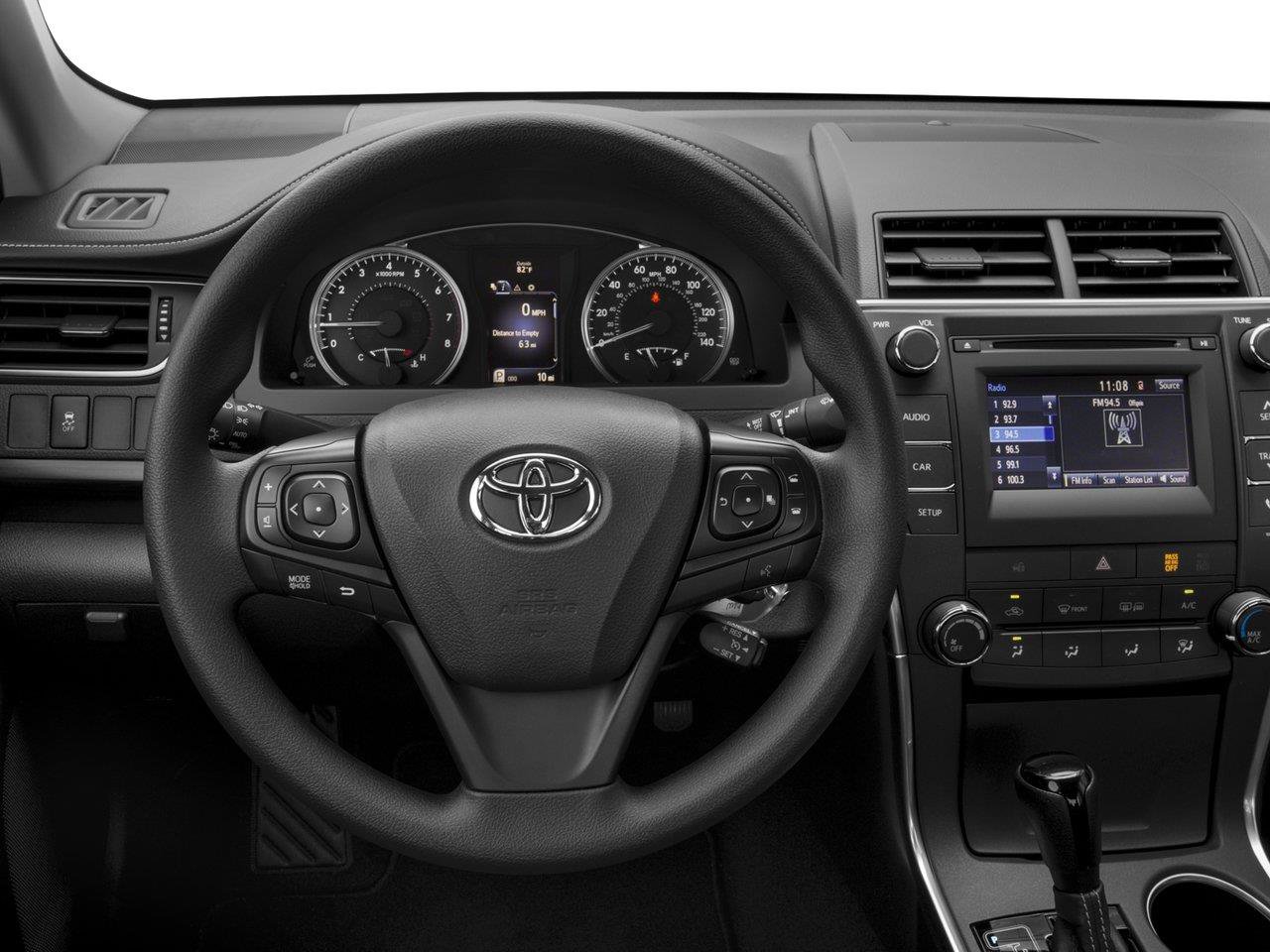 Used 2017 Toyota Camry LE FWD image 2