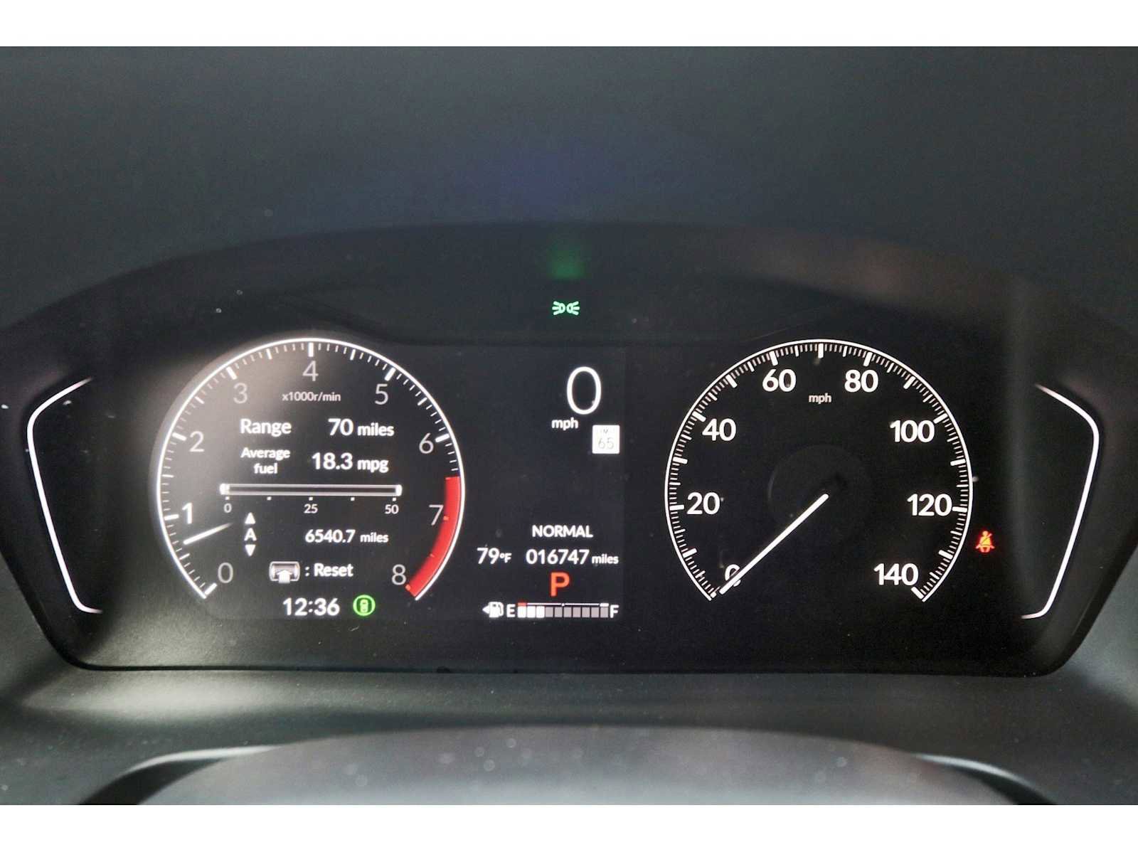 Used 2025 Honda Pilot TrailSport image 16