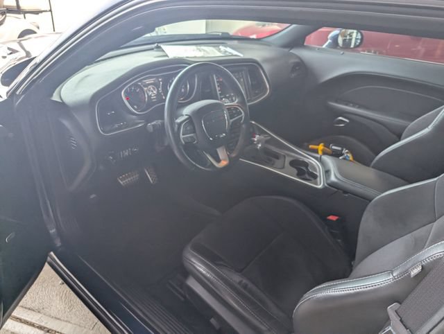 Used 2016 Dodge Challenger R/T Plus RWD image 10