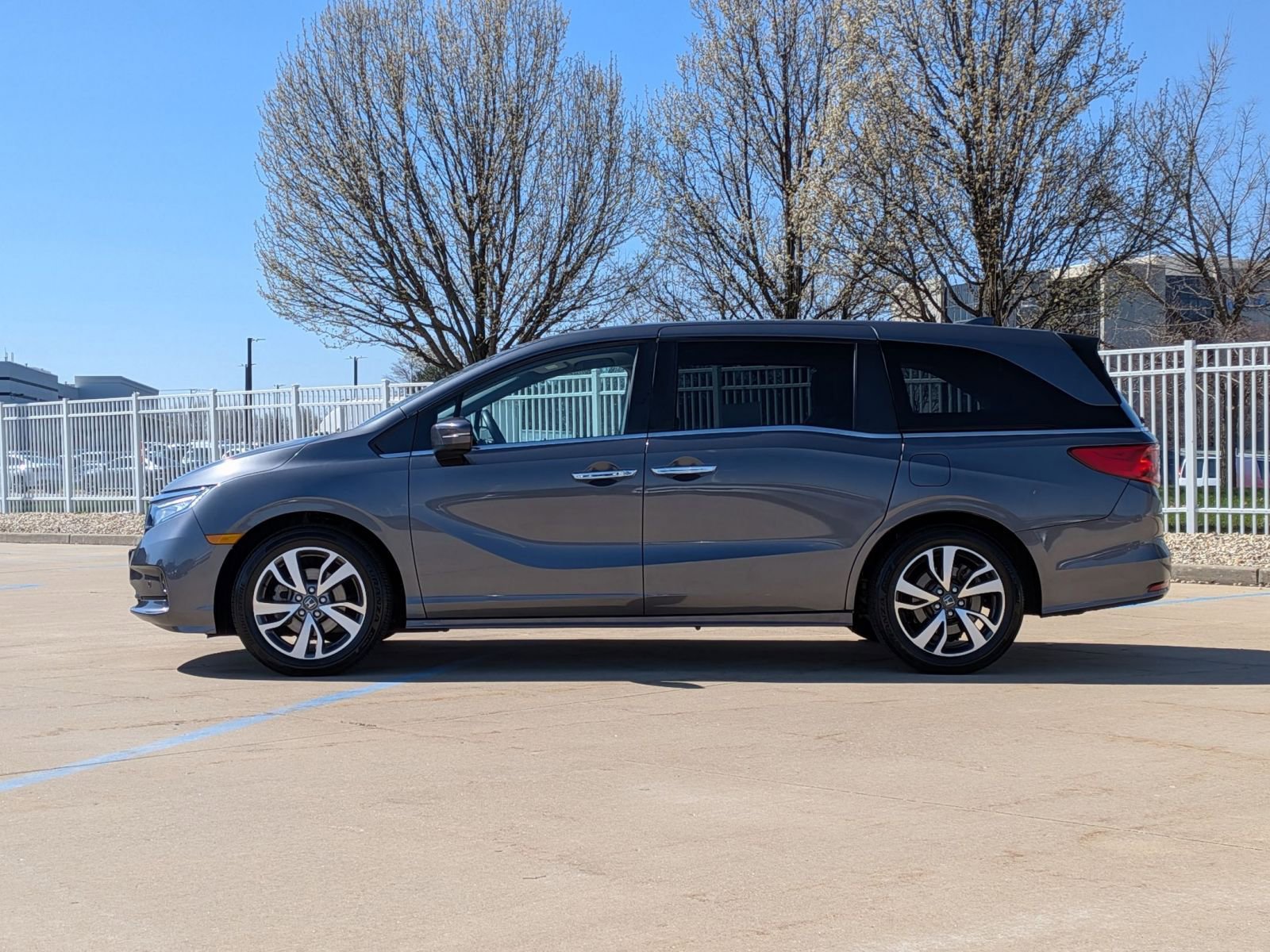 Certified 2023 Honda Odyssey Touring image 9