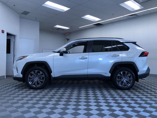 Used 2024 Toyota RAV4 Limited w/ Advanced Technology Package AWD/4WD image 12