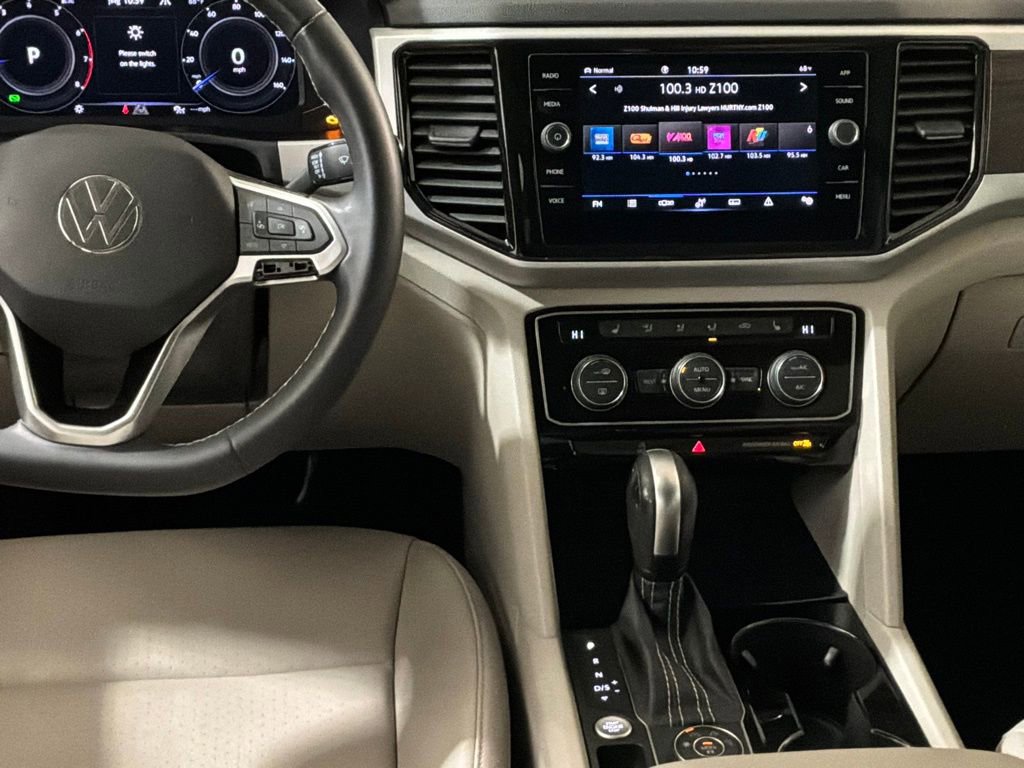 Used 2022 Volkswagen Atlas SE w/ Panoramic Sunroof Package image 20