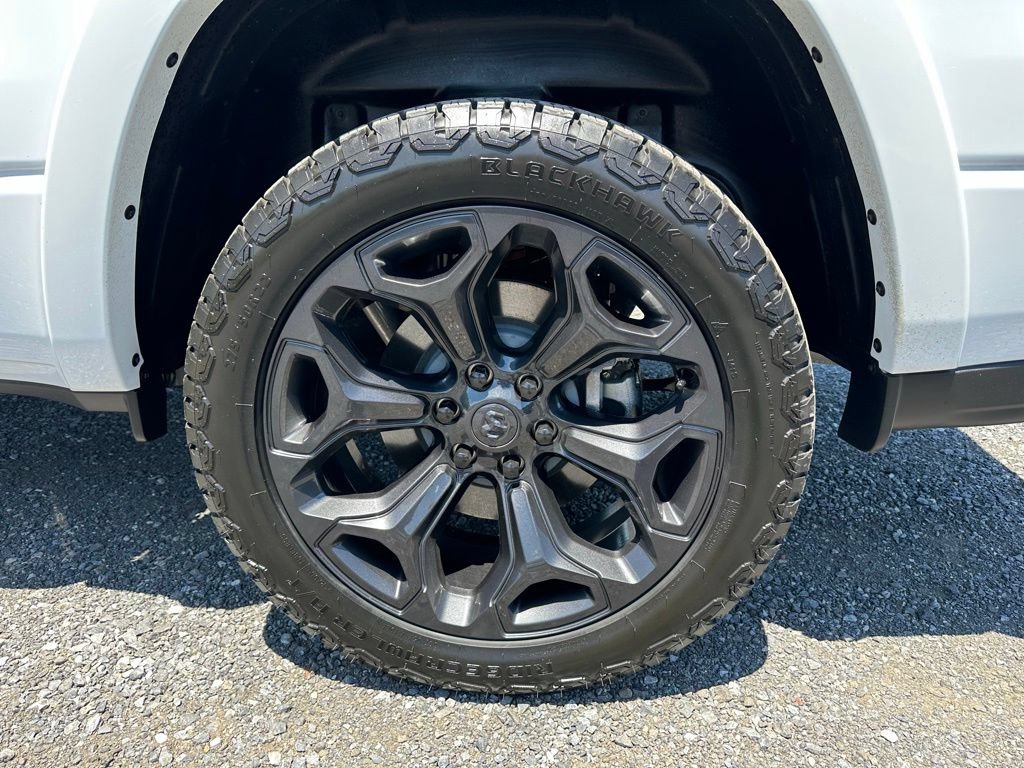 Used 2026 RAM 1500 Big Horn AWD/4WD image 15
