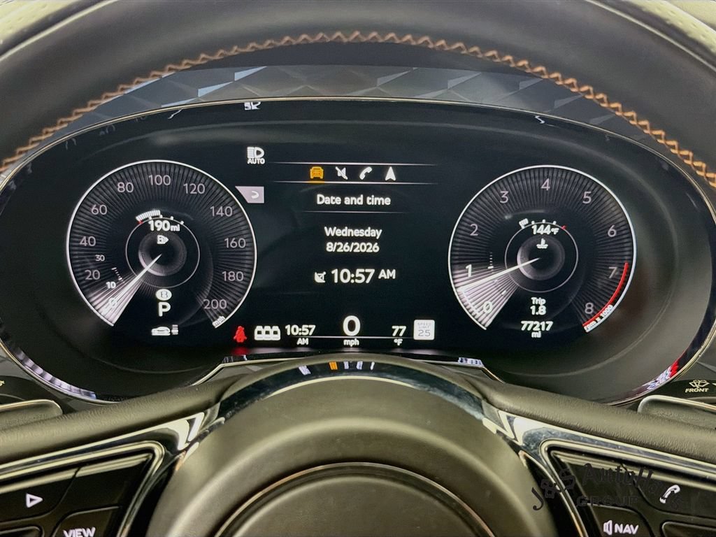 Used 2022 Bentley Bentayga AWD/4WD image 15